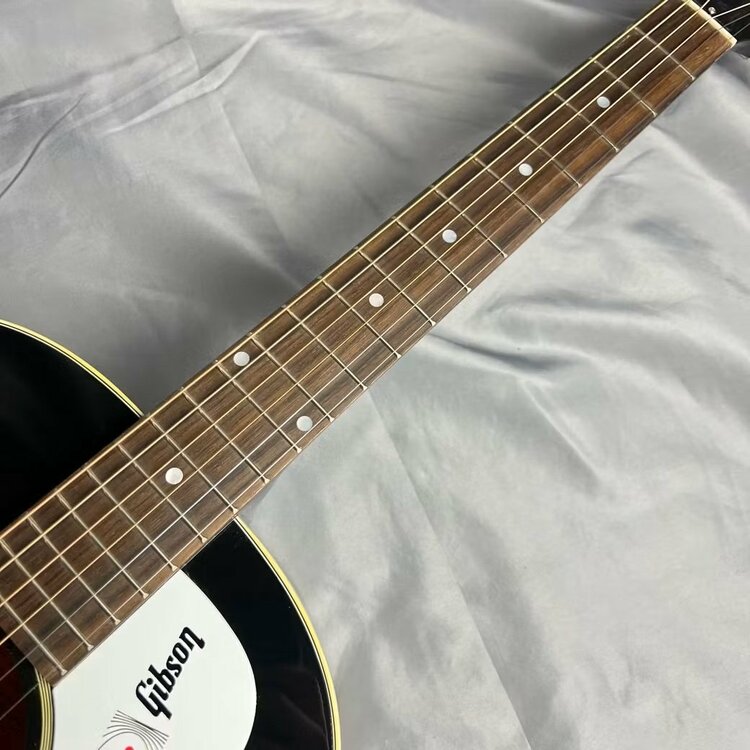 60s J-45 STD FIXED Ebony 島村楽器オーダーモデル（ピアノ・楽器・PA機材）の商品画像 - 査定依頼日：2026年5月1日 - 最高査定価格：180,000円