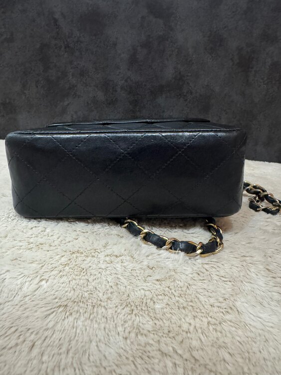 ミニマトラッセ（ブランドバッグ）の商品画像 - 査定依頼日：2025年3月29日 - 最高査定価格：200,000円