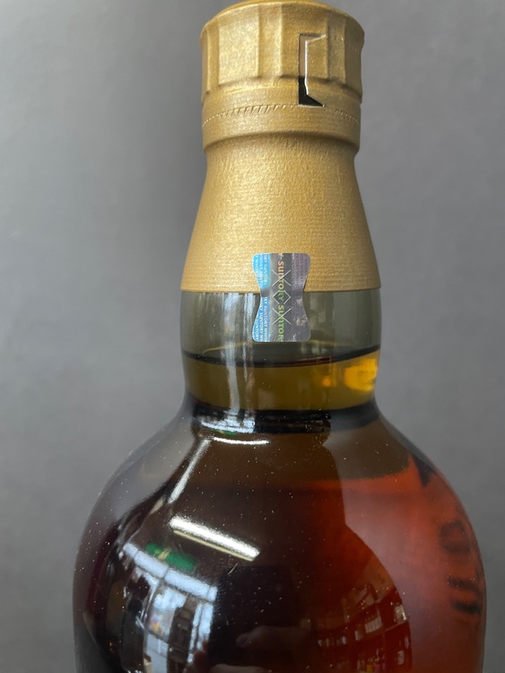 山崎12年　正規　未開封（お酒）の商品画像 - 査定依頼日：2025年10月21日 - 最高査定価格：164,700円