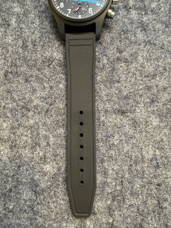 IWC パイロットウォッチ（高級時計）の商品画像 - 査定依頼日：2026年9月14日 - 最高査定価格：9,000,000円