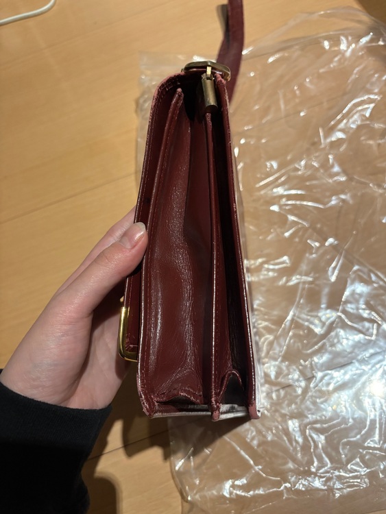 カルティエ その他 マストライン し（高級時計）の商品画像 - 査定依頼日：2025年10月23日 - 最高査定価格：4,000円