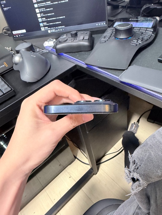 iPhone 15 Pro 128GB Softbank（スマホ）の商品画像 - 査定依頼日：2026年3月6日 - 最高査定価格：67,000円