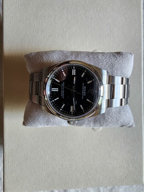 ロレックス パーペチュアル 12（高級時計）の商品画像 - 査定依頼日：2025年7月19日 - 最高査定価格：1,050,000円