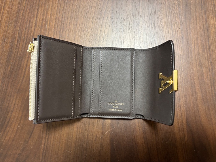 ポルトフォイユ･カプシーヌ XS（ブランド財布・小物）の商品画像 - 査定依頼日：2025年6月5日 - 最高査定価格：30,000円