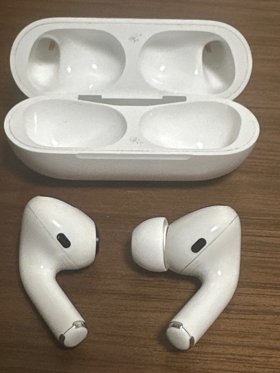AirPodsPro（オーディオ・スピーカー）の商品画像 - 査定依頼日：2026年3月19日 - 最高査定価格：100,000円