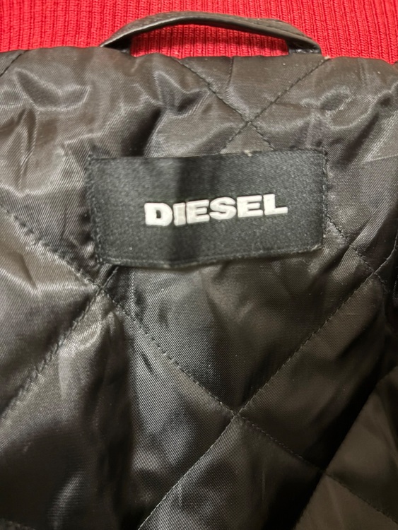 スタジャン（古着・ファッション）の商品画像 - 査定依頼日：2025年10月10日 - 最高査定価格：3,000円