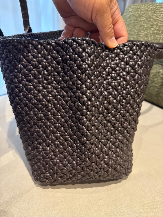 ボッテガ・ヴェネタ  （ブランドバッグ）の商品画像 - 査定依頼日：2025年11月6日 - 最高査定価格：500,000円