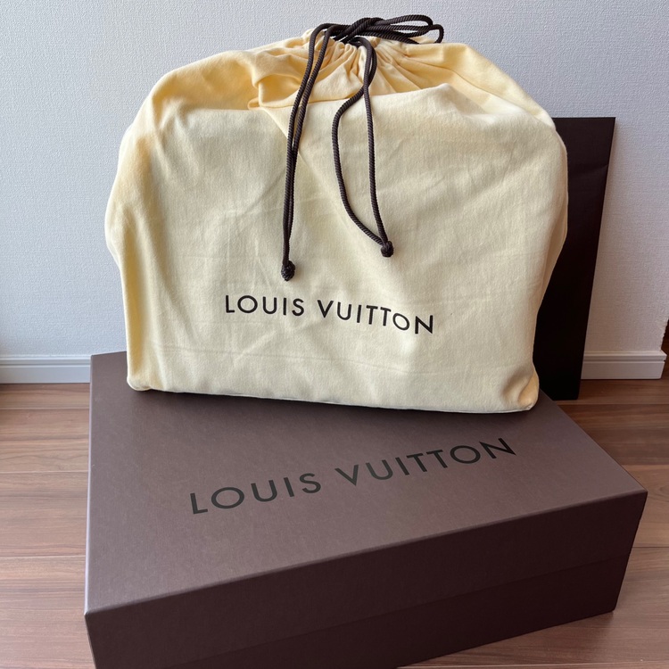 ルイヴィトン タイガ （ブランドバッグ）の商品画像 - 査定依頼日：2025年7月9日 - 最高査定価格：70,000円