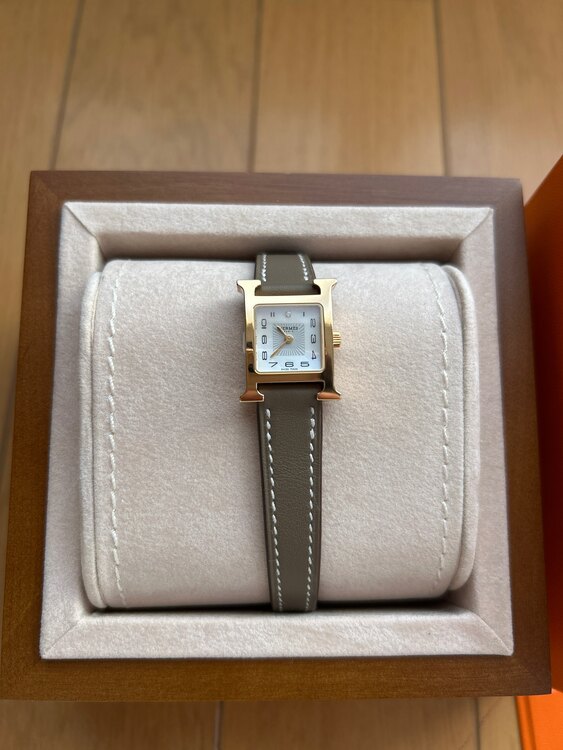 エルメス　HH102（ブランド財布・小物）の商品画像 - 査定依頼日：2025年1月8日 - 最高査定価格：150,000円