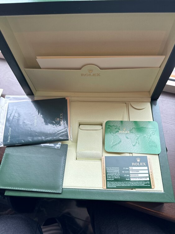 ロレックス デイトナ 116589b（高級時計）の商品画像 - 査定依頼日：2025年2月9日 - 最高査定価格：12,500,000円