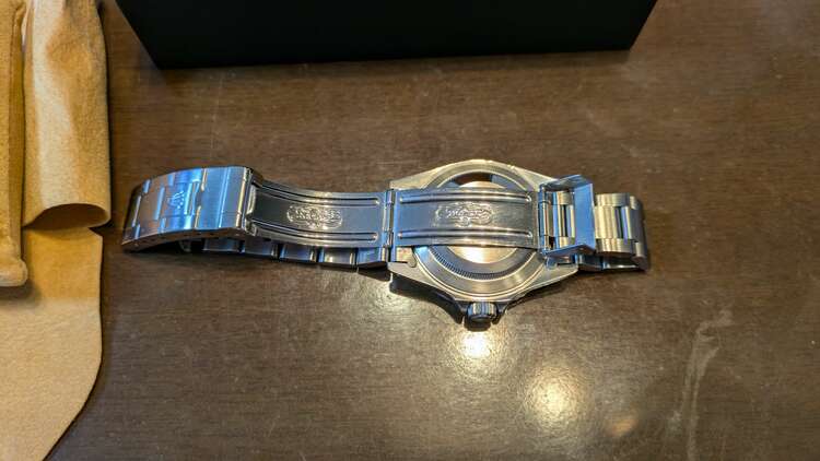 ロレックス サブマリーナー 14060（高級時計）の商品画像 - 査定依頼日：2025年1月14日 - 最高査定価格：1,200,000円