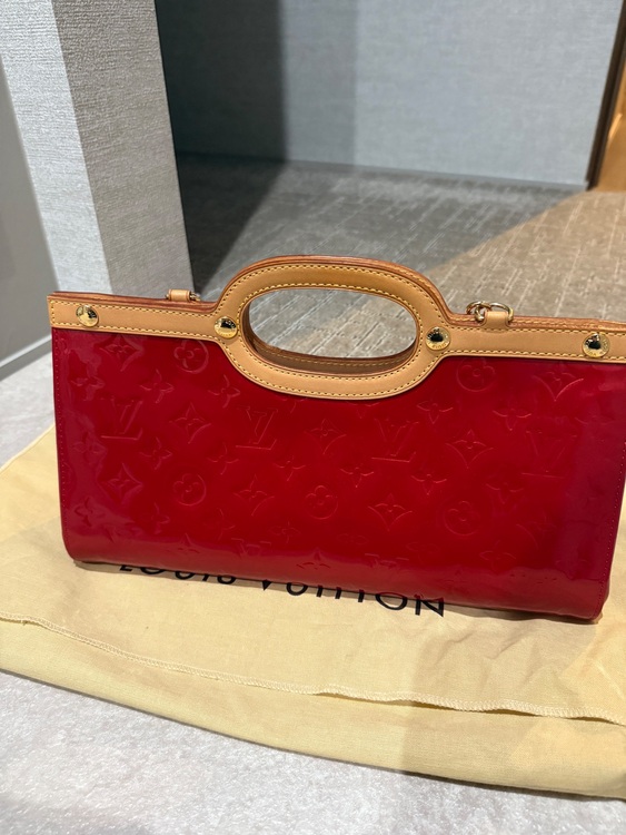 ヴェルニー（ブランドバッグ）の商品画像 - 査定依頼日：2025年10月17日 - 最高査定価格：68,000円