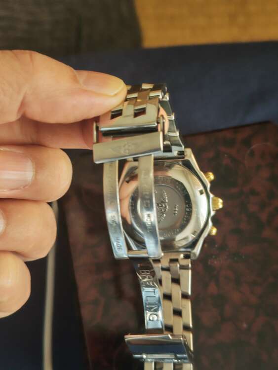 ブライトリング クロノマット （高級時計）の商品画像 - 査定依頼日：2025年2月4日 - 最高査定価格：250,000円