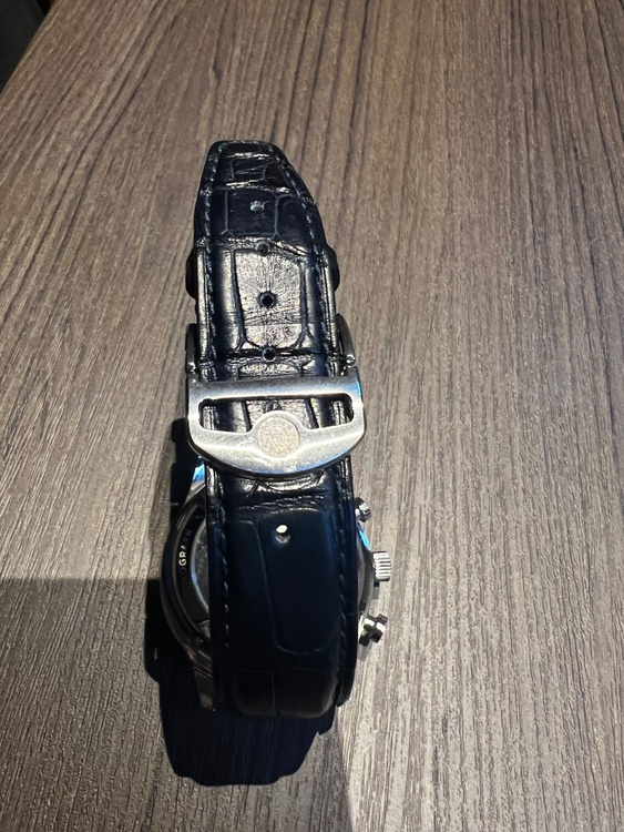 IW371605（高級時計）の商品画像 - 査定依頼日：2026年3月8日 - 最高査定価格：830,000円