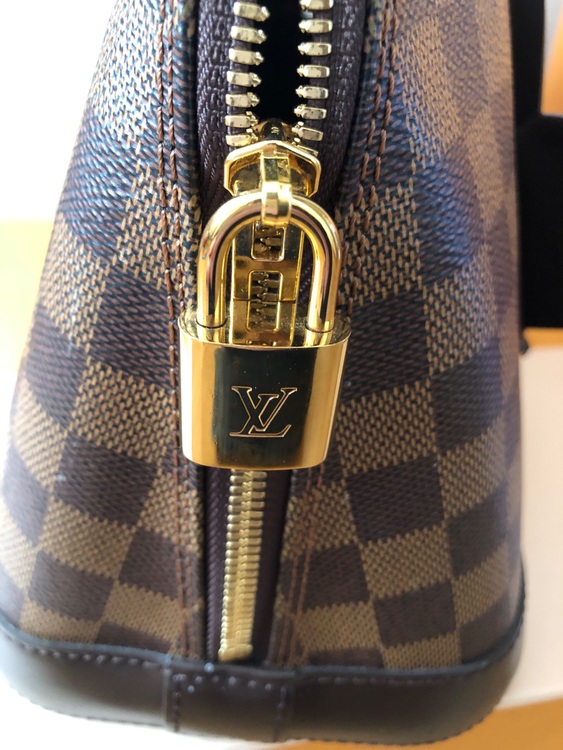 アルマPM（ブランドバッグ）の商品画像 - 査定依頼日：2025年11月21日 - 最高査定価格：103,000円