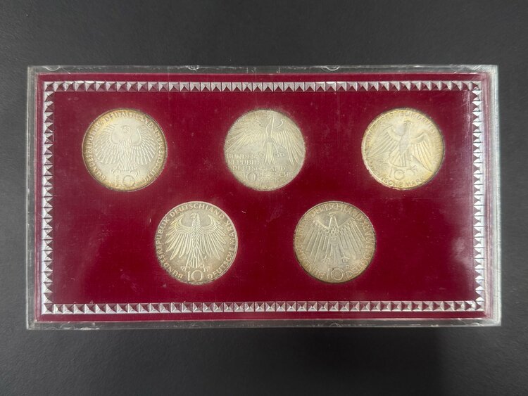 1972ミュンヘンオリンピック記念銀貨　１０マルク５点セット（金・貴金属）の商品画像 - 査定依頼日：2026年5月14日 - 最高査定価格：100,000円