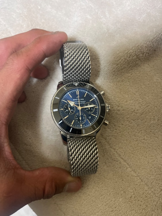 ブライトリング スーパーオーシャン （高級時計）の商品画像 - 査定依頼日：2025年8月19日 - 最高査定価格：520,000円