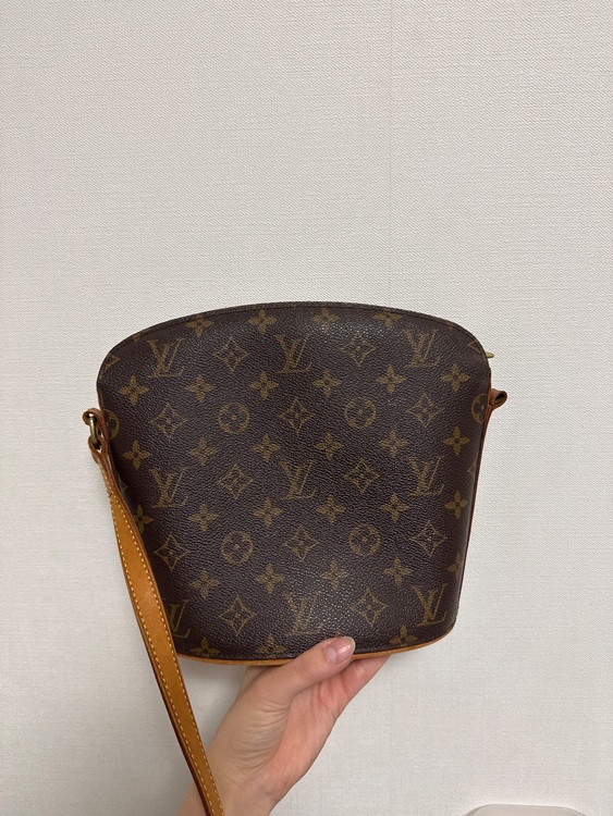ルイヴィトン モノグラム （ブランドバッグ）の商品画像 - 査定依頼日：2025年10月27日 - 最高査定価格：20,000円