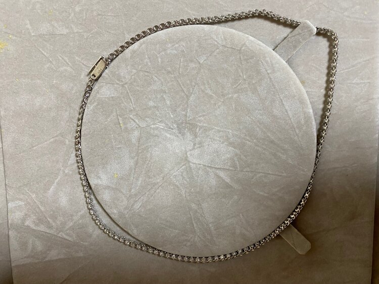 プラチナネックレス（金・貴金属）の商品画像 - 査定依頼日：2025年2月7日 - 最高査定価格：300,000円