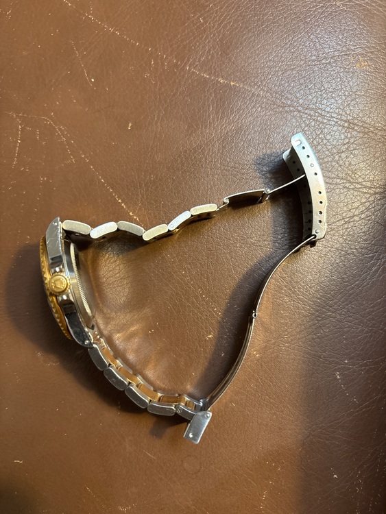 ロレックス サブマリーナー （高級時計）の商品画像 - 査定依頼日：2025年9月26日 - 最高査定価格：2,300,000円