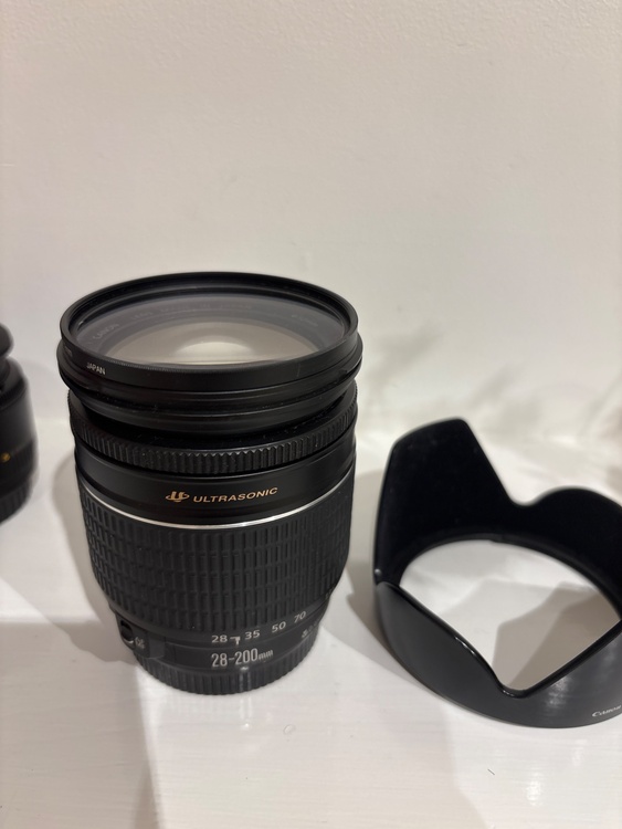 EOS 30D（カメラ）の商品画像 - 査定依頼日：2026年4月10日 - 最高査定価格：14,100円