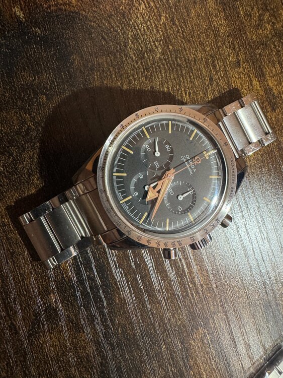 オメガ スピードマスター （高級時計）の商品画像 - 査定依頼日：2026年1月10日 - 最高査定価格：1,100,000円