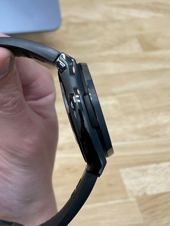 アエロフュージョン ブラックマジック（高級時計）の商品画像 - 査定依頼日：2025年3月23日 - 最高査定価格：1,150,000円