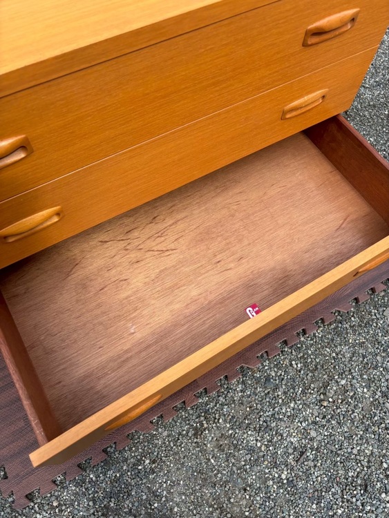 イギリスのG-Plan チェスト（美術品・骨董品）の商品画像 - 査定依頼日：2025年10月15日 - 最高査定価格：15,000円