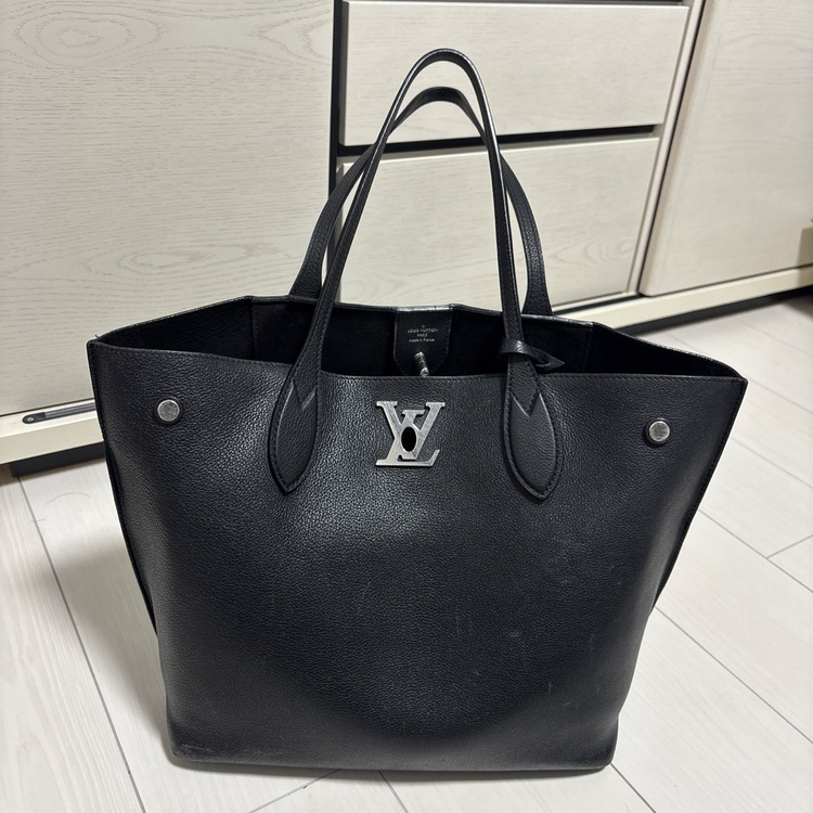 カバ（ブランドバッグ）の商品画像 - 査定依頼日：2025年8月3日 - 最高査定価格：100,000円