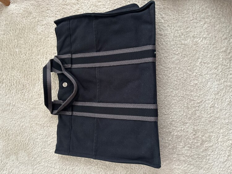 エルメス エールライン （ブランドバッグ）の商品画像 - 査定依頼日：2025年4月20日 - 最高査定価格：37,000円