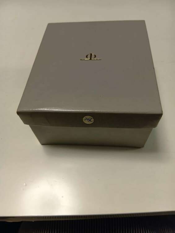 BAUME＆MERCIER　GENEVE（金・貴金属）の商品画像 - 査定依頼日：2024年12月9日 - 最高査定価格：500,000円