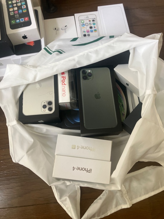 Apple製品　空箱（スマホ）の商品画像 - 査定依頼日：2025年7月2日 - 最高査定価格：39,000円