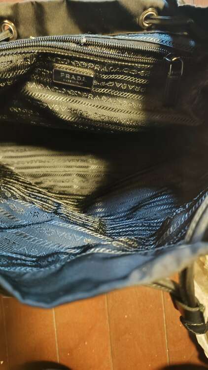 プラダ　スモール　Re−Nylon バックパック（ブランドバッグ）の商品画像 - 査定依頼日：2025年1月12日 - 最高査定価格：50,000円