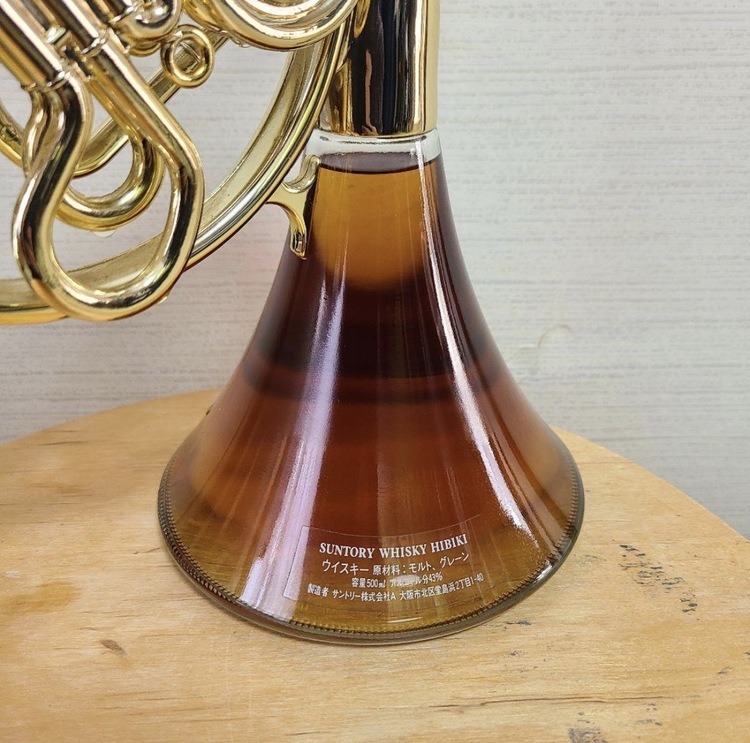 ウイスキー サントリー響 （お酒）の商品画像 - 査定依頼日：2026年3月17日 - 最高査定価格：65,000円