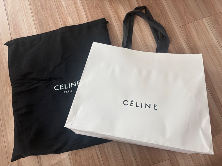 セリーヌ  （ブランドバッグ）の商品画像 - 査定依頼日：2026年4月11日 - 最高査定価格：75,000円