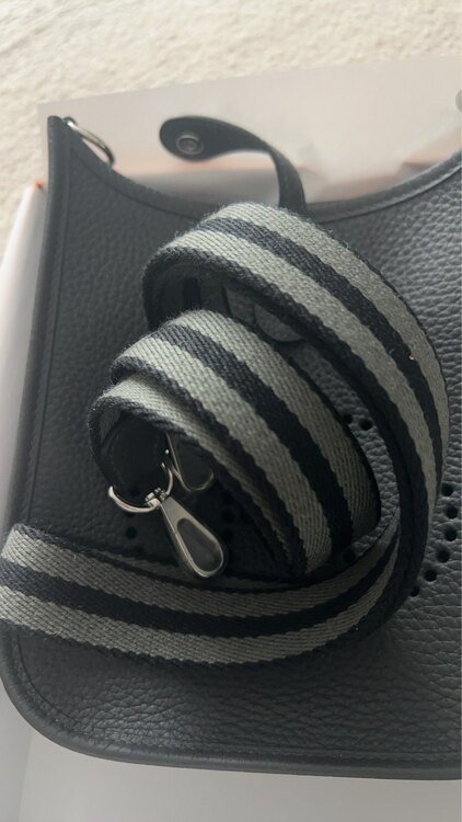 エブリンTPM（ブランドバッグ）の商品画像 - 査定依頼日：2025年5月29日 - 最高査定価格：390,000円