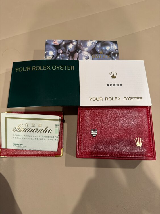 オイスターパーペチュアル（高級時計）の商品画像 - 査定依頼日：2025年5月11日 - 最高査定価格：335,000円