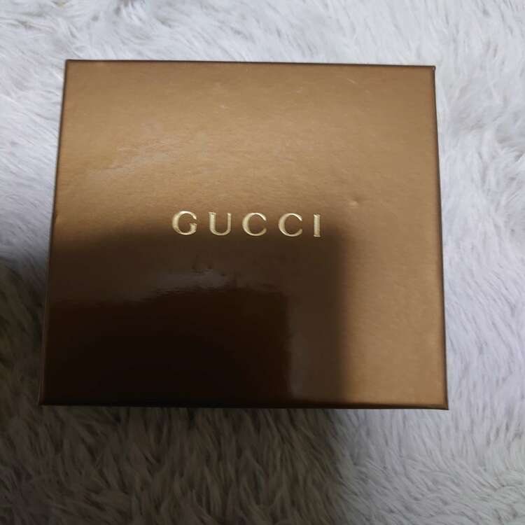 折りたたみ財布（ブランド財布・小物）の商品画像 - 査定依頼日：2025年1月15日 - 最高査定価格：7,000円