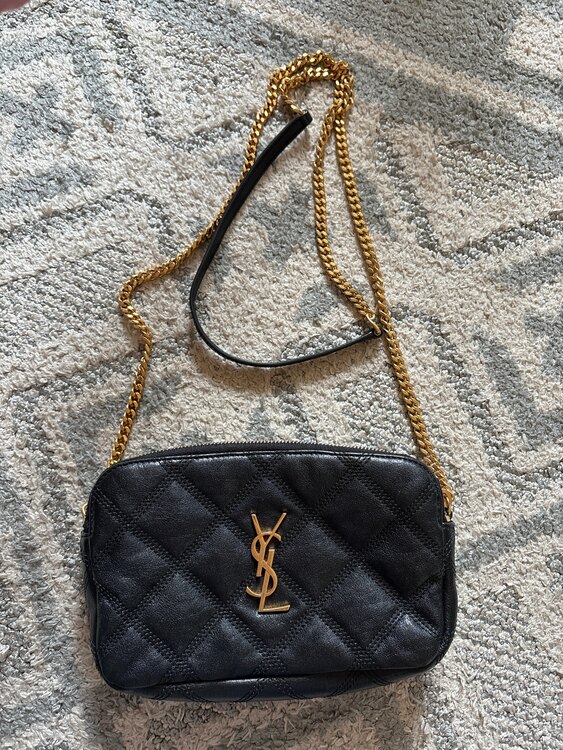 イブサンローラン  （ブランドバッグ）の商品画像 - 査定依頼日：2025年4月18日 - 最高査定価格：120,000円