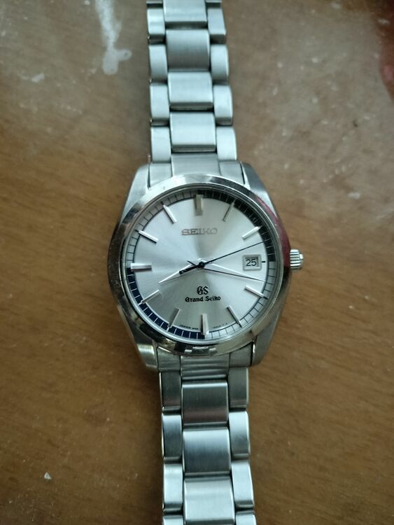 セイコー グランドセイコー クォーツ071（高級時計）の商品画像 - 査定依頼日：2025年11月25日 - 最高査定価格：140,000円