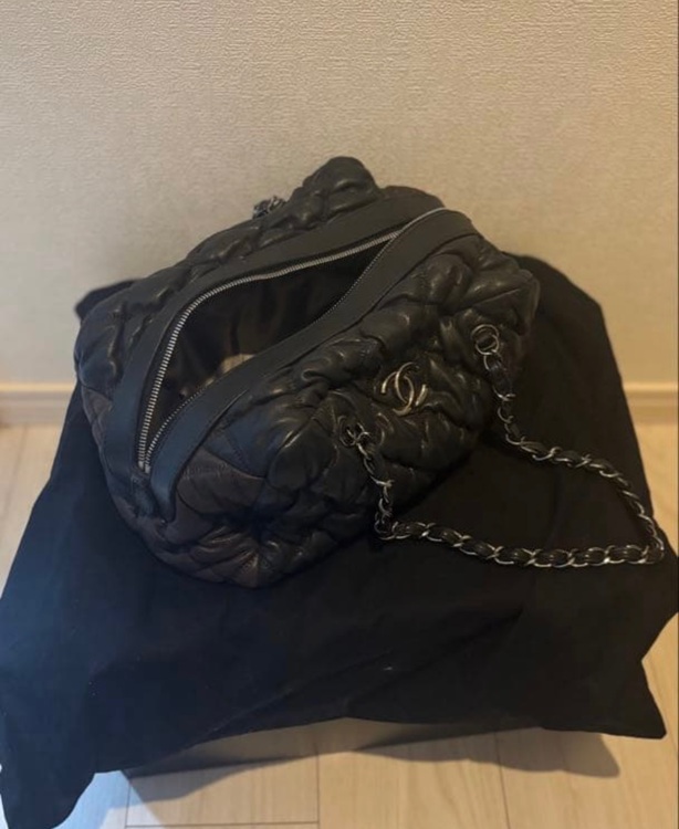 ココマーク付き キルティング チェーンショルダーバッグ（ブランドバッグ）の商品画像 - 査定依頼日：2025年10月29日 - 最高査定価格：200,000円