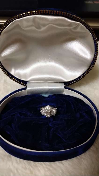 ダイヤの指輪（宝石）の商品画像 - 査定依頼日：2023年3月20日 - 最高査定価格：100,000円