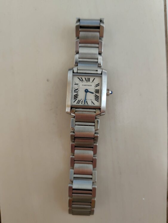 カルティエ タンク （高級時計）の商品画像 - 査定依頼日：2026年1月6日 - 最高査定価格：350,000円