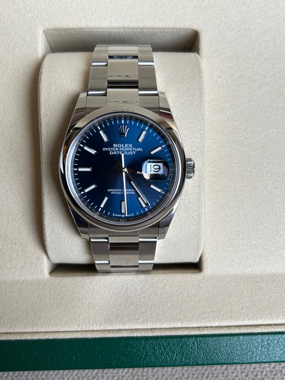 デイトジャスト36 ブルーオイスター（高級時計）の商品画像 - 査定依頼日：2025年10月19日 - 最高査定価格：1,400,000円