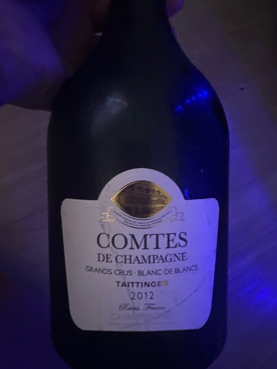COMTES 2021（お酒）の商品画像 - 査定依頼日：2025年8月17日 - 最高査定価格：16,000円
