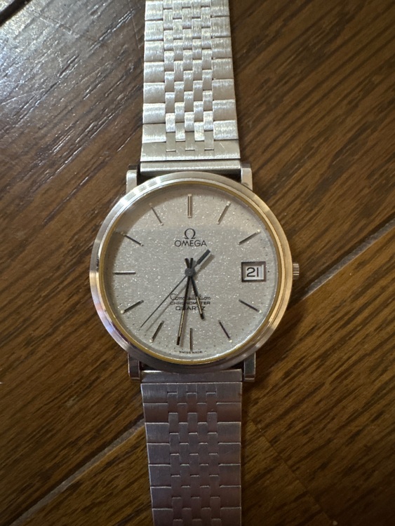 オメガ コンステーション （高級時計）の商品画像 - 査定依頼日：2025年10月28日 - 最高査定価格：30,000円