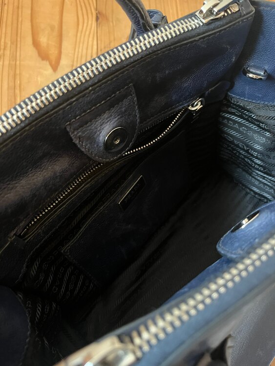 Prada（ブランドバッグ）の商品画像 - 査定依頼日：2025年5月5日 - 最高査定価格：35,000円