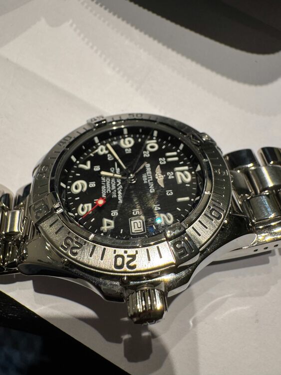 BREITLING Super Ocean（高級時計）の商品画像 - 査定依頼日：2025年9月11日 - 最高査定価格：200,000円