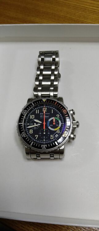 ゼニス エルプリメロ （高級時計）の商品画像 - 査定依頼日：2025年12月2日 - 最高査定価格：4,000,000円