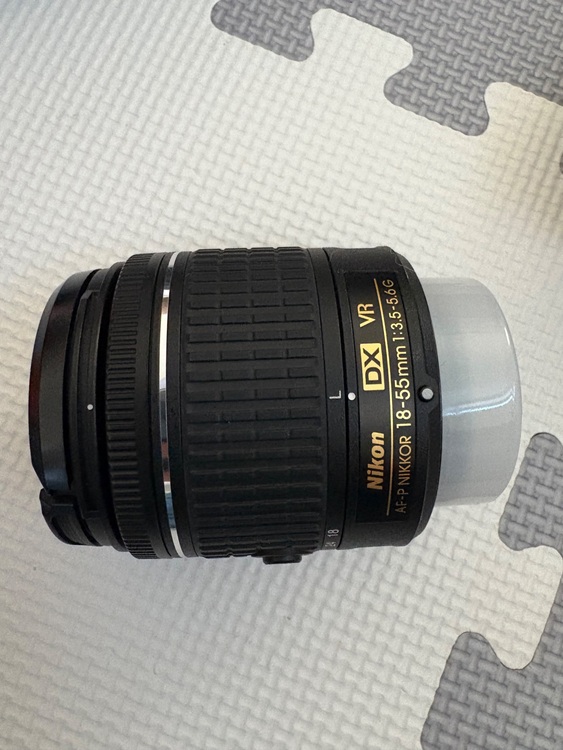 d5600 ダブルズームキット（カメラ）の商品画像 - 査定依頼日：2025年10月9日 - 最高査定価格：55,000円